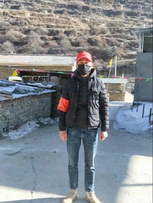 说明: http://news.abtu.edu.cn/__local/B/58/EC/237729B3995FBB602E5A8BFC077_5AD4FA51_2CD24.jpg